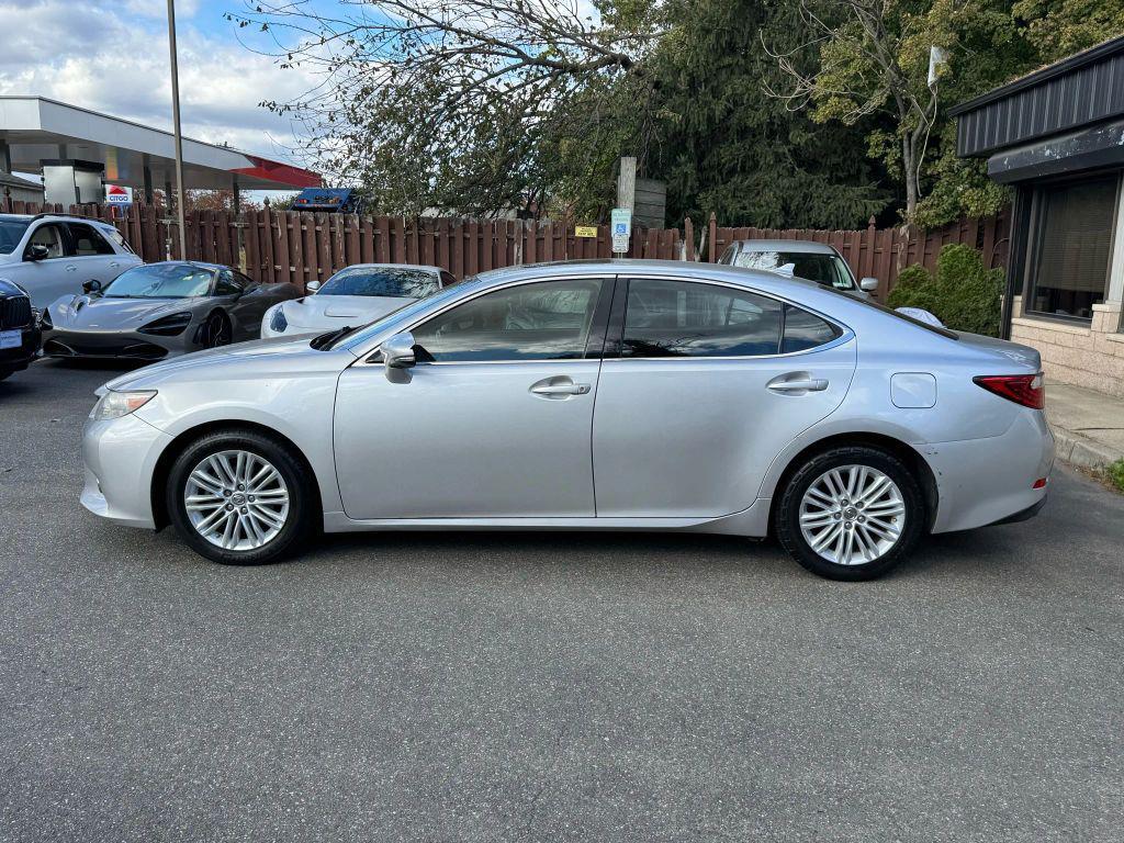 used 2013 Lexus ES 350 car, priced at $13,900