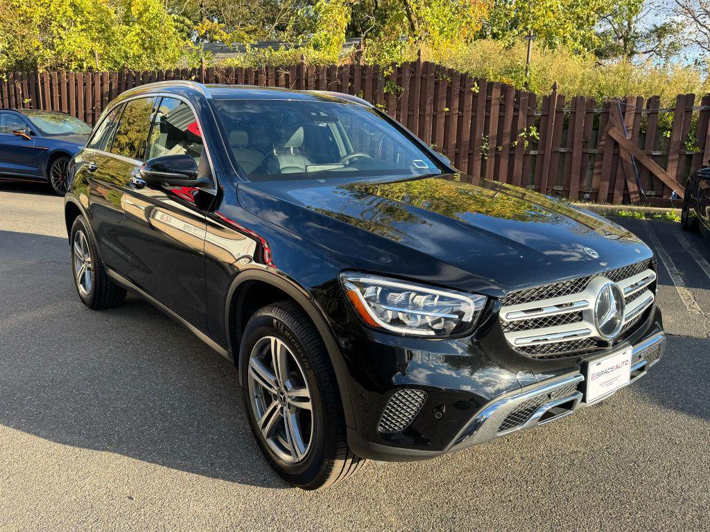 used 2022 Mercedes-Benz GLC 300 car, priced at $32,900
