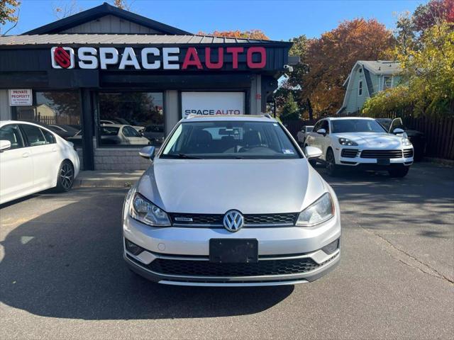 used 2017 Volkswagen Golf Alltrack car, priced at $13,400