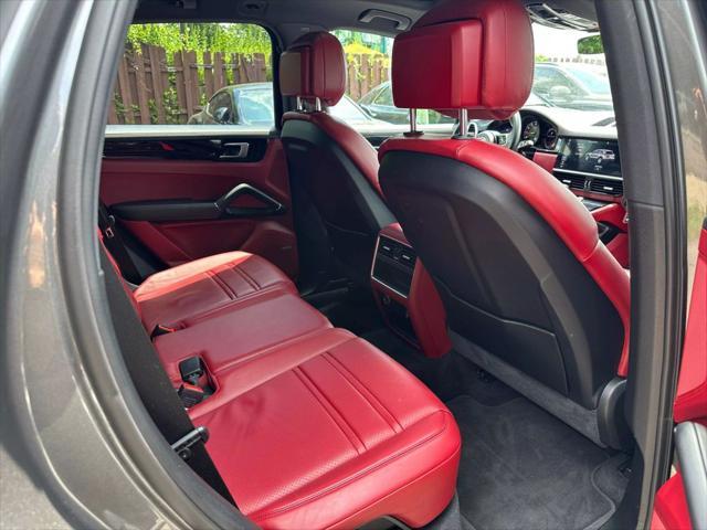 used 2019 Porsche Cayenne car, priced at $30,800