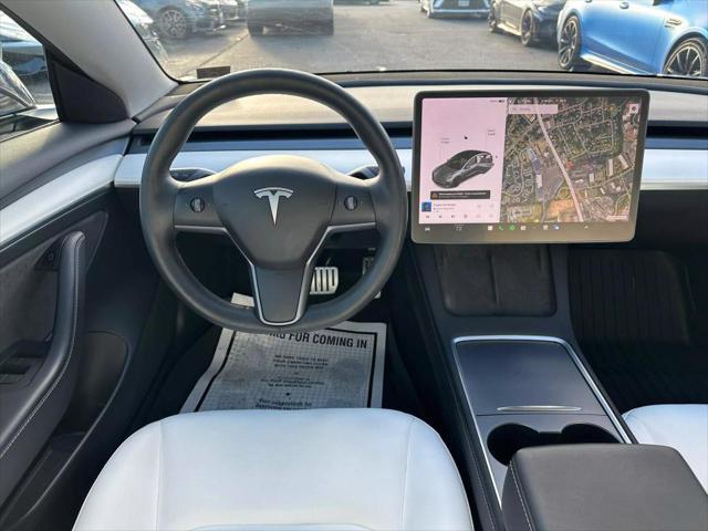 used 2022 Tesla Model 3 car, priced at $31,000