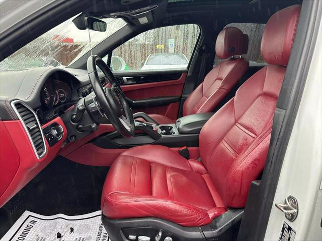 used 2020 Porsche Cayenne car, priced at $37,500