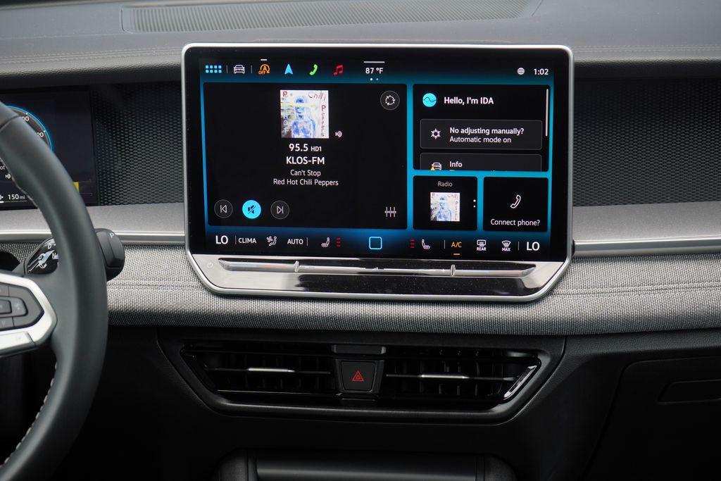 new 2025 Volkswagen Tiguan car, priced at $32,371