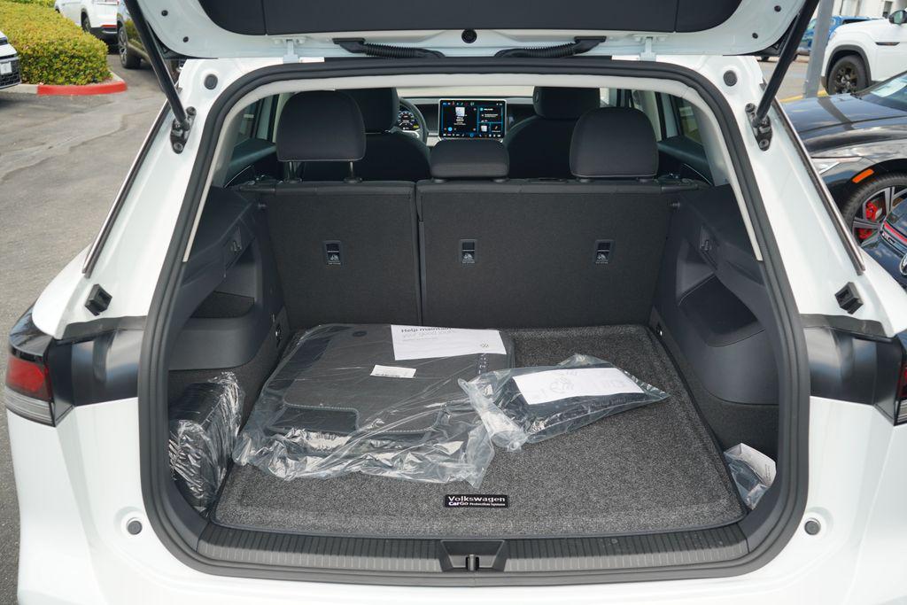 new 2025 Volkswagen Tiguan car, priced at $32,371