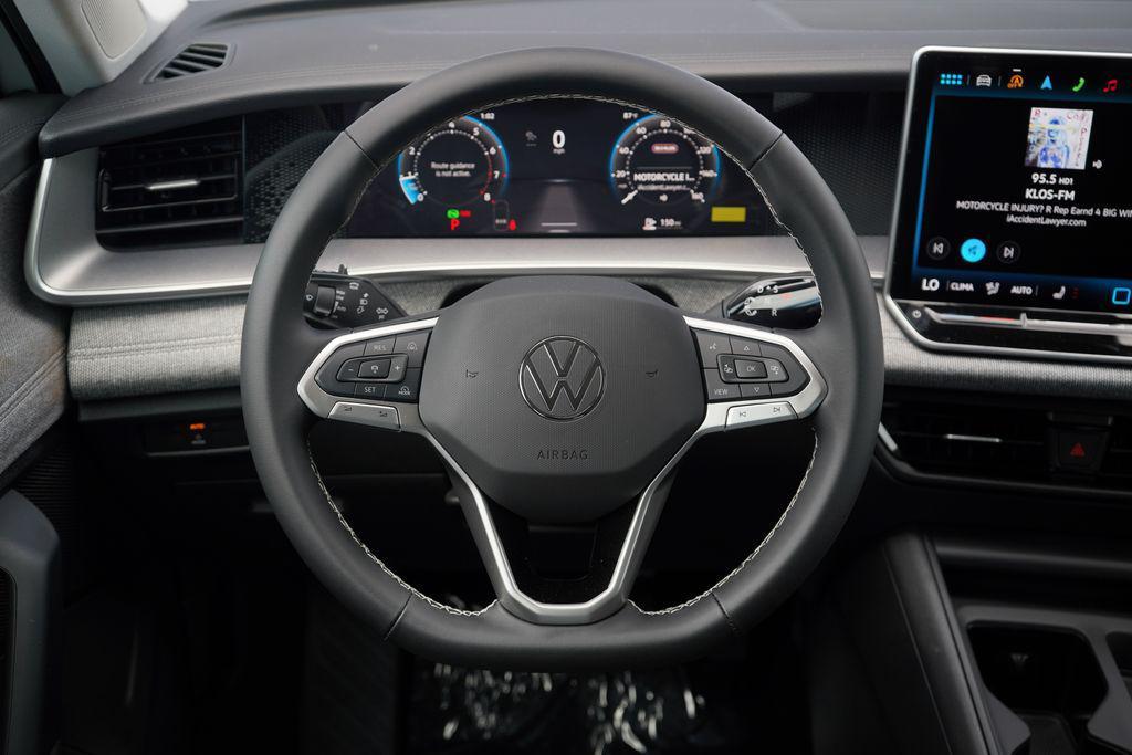 new 2025 Volkswagen Tiguan car, priced at $32,371