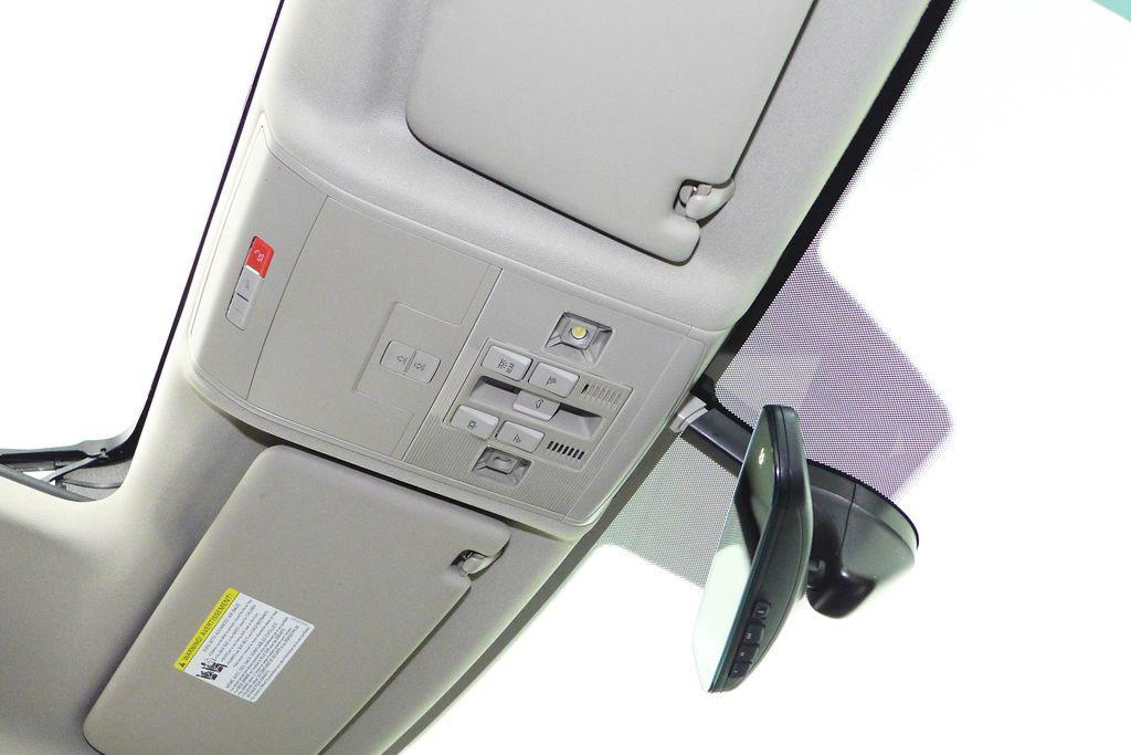 used 2022 Volkswagen Atlas car, priced at $26,495