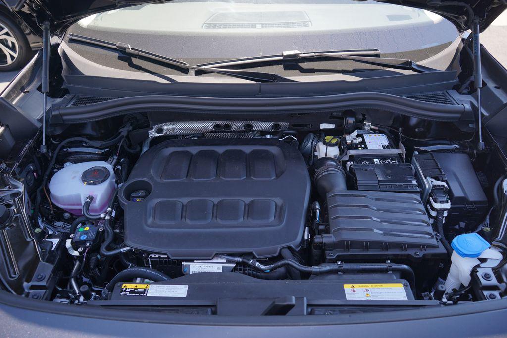 new 2025 Volkswagen Tiguan car, priced at $35,466