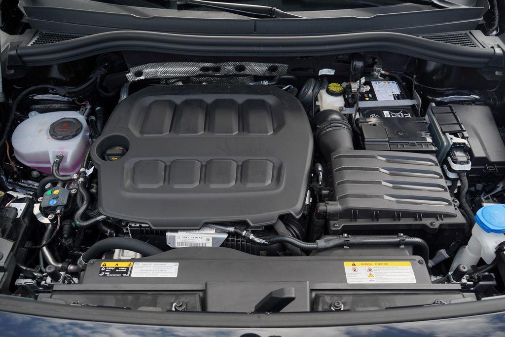 new 2025 Volkswagen Tiguan car, priced at $32,382