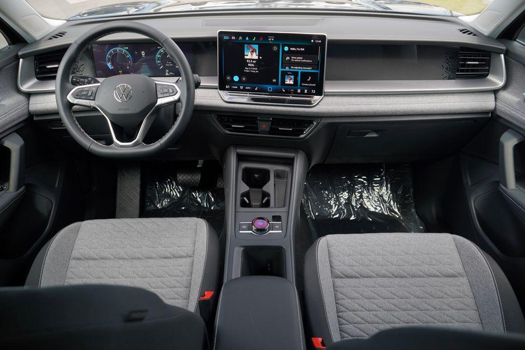 new 2025 Volkswagen Tiguan car, priced at $32,382