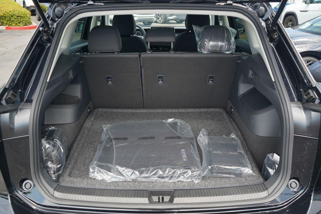 new 2025 Volkswagen Tiguan car, priced at $32,382