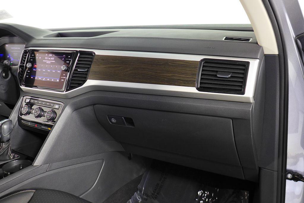 used 2022 Volkswagen Atlas car, priced at $26,795