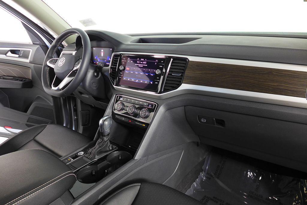 used 2022 Volkswagen Atlas car, priced at $26,795