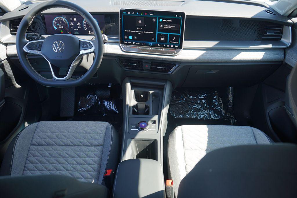 new 2025 Volkswagen Tiguan car, priced at $33,015