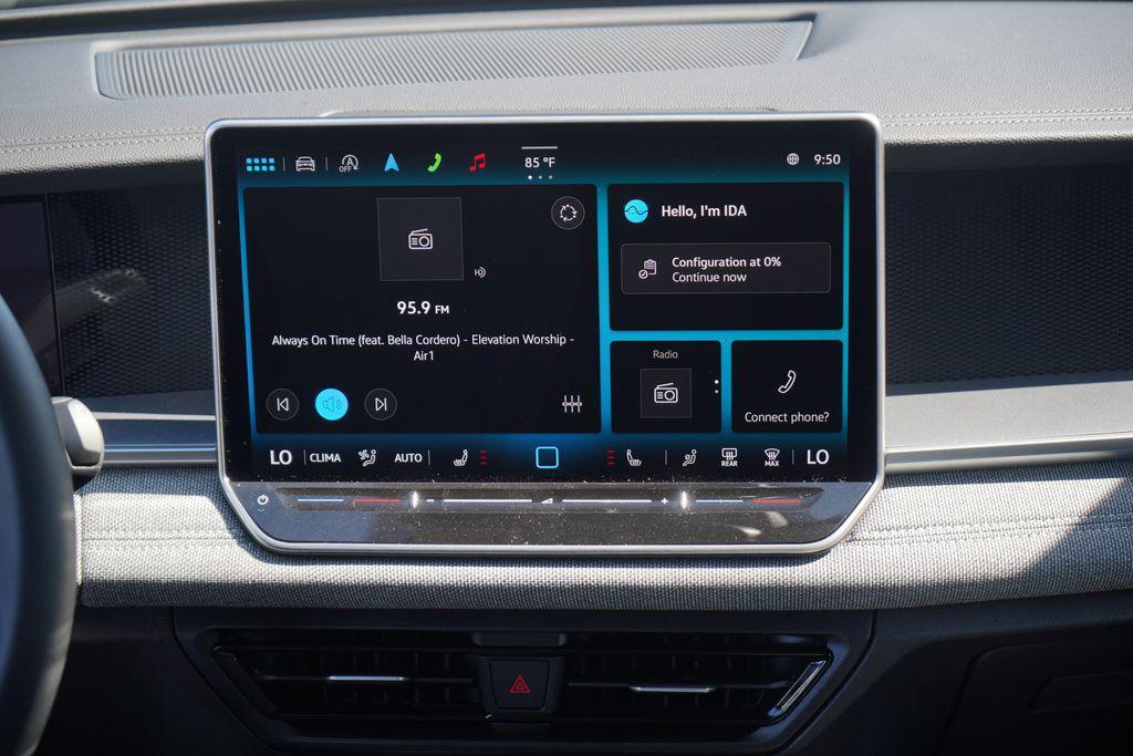 new 2025 Volkswagen Tiguan car, priced at $33,015