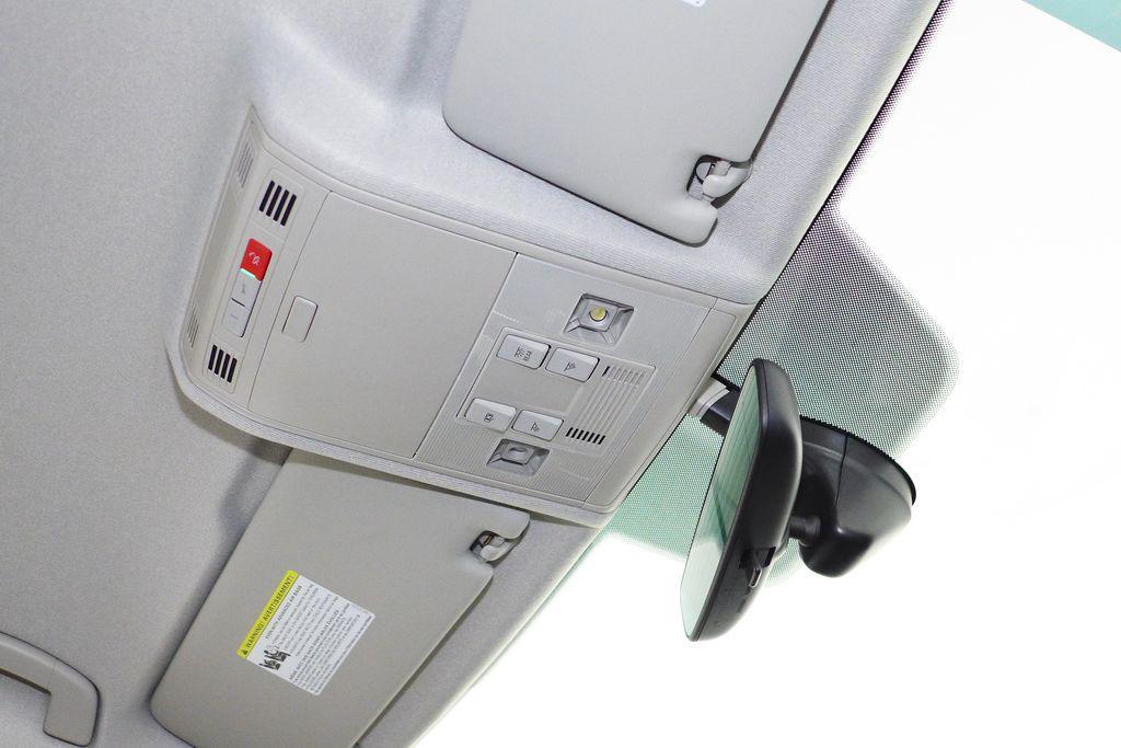 used 2023 Volkswagen Tiguan car, priced at $21,295