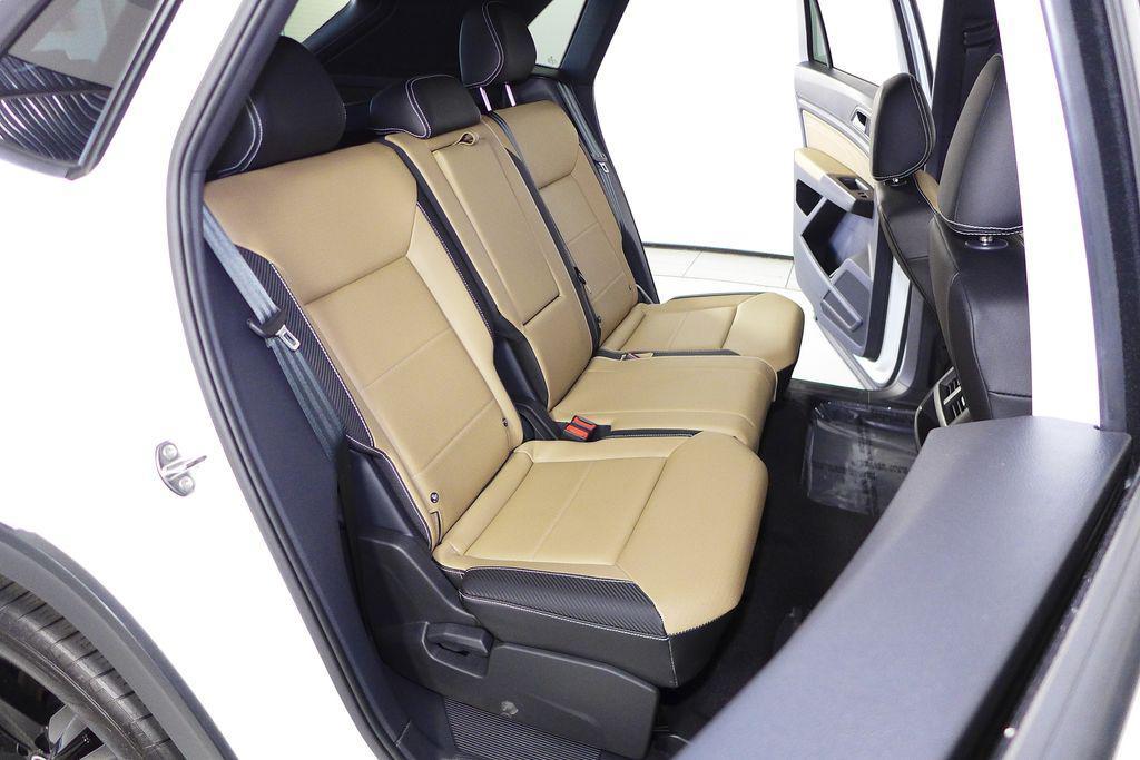 used 2023 Volkswagen Atlas Cross Sport car, priced at $30,995