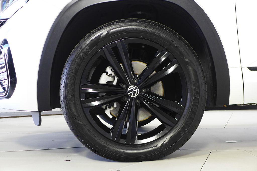 used 2023 Volkswagen Atlas Cross Sport car, priced at $30,995