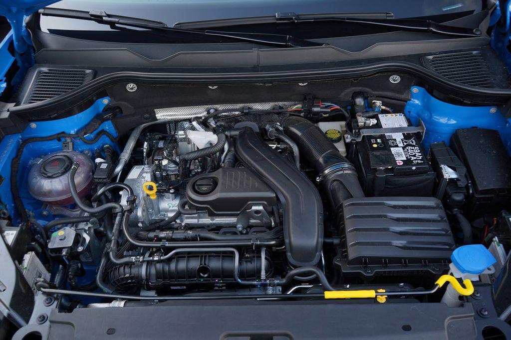 new 2025 Volkswagen Taos car, priced at $31,150