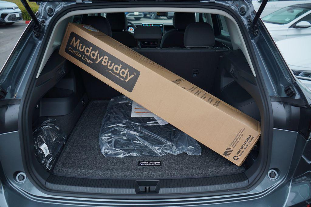 new 2025 Volkswagen Tiguan car, priced at $32,382