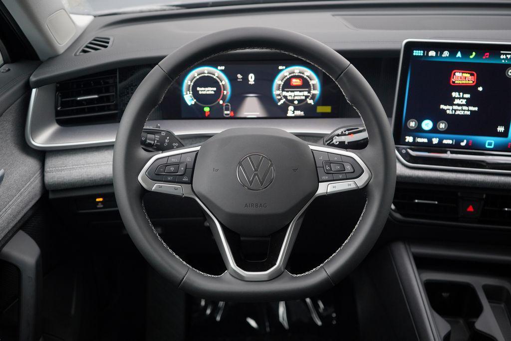 new 2025 Volkswagen Tiguan car, priced at $32,382