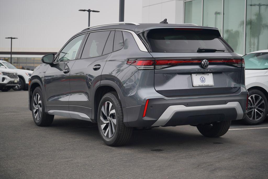 new 2025 Volkswagen Tiguan car, priced at $32,382