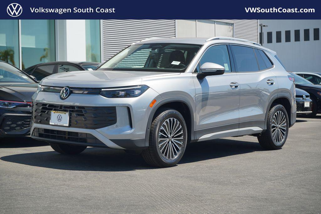 new 2025 Volkswagen Tiguan car, priced at $32,576