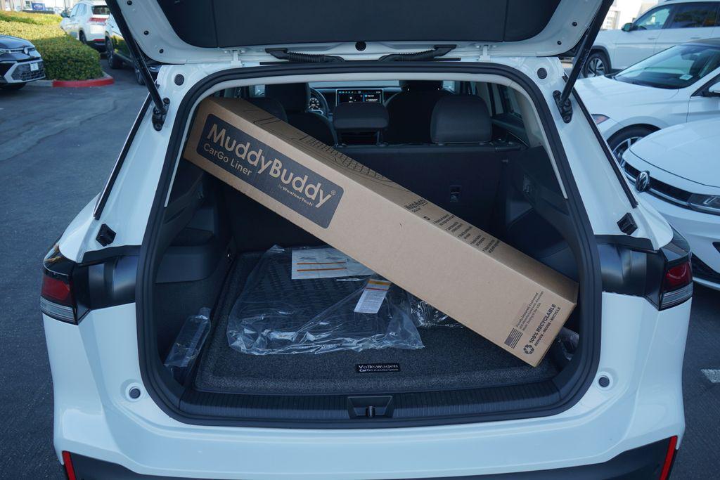 new 2025 Volkswagen Tiguan car, priced at $32,382