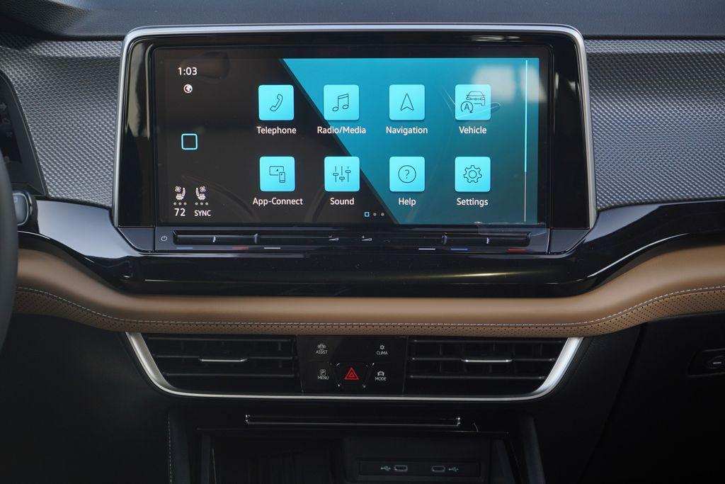 new 2026 Volkswagen Atlas Cross Sport car, priced at $53,181