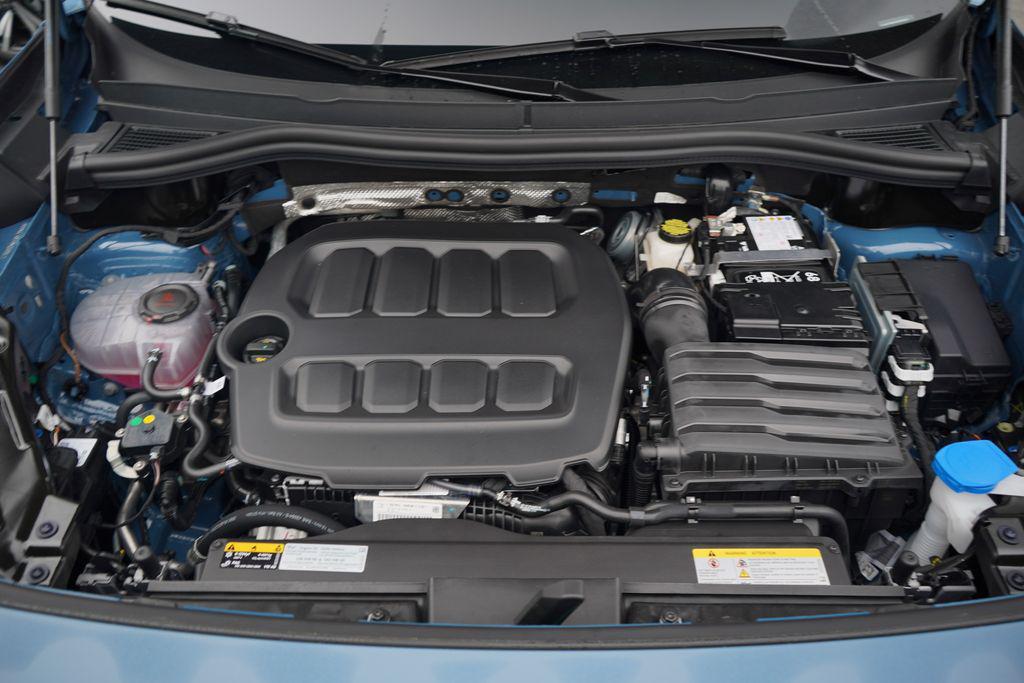 new 2025 Volkswagen Tiguan car, priced at $36,541