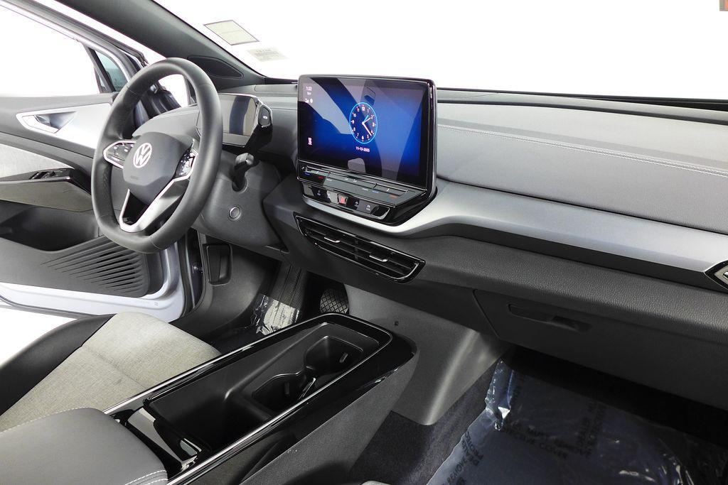 used 2023 Volkswagen ID.4 car, priced at $19,495