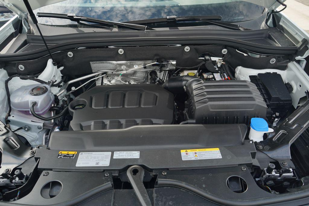 new 2026 Volkswagen Atlas Cross Sport car, priced at $45,549