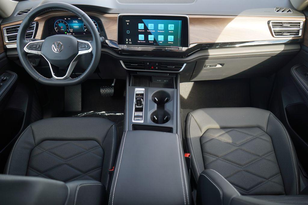 new 2026 Volkswagen Atlas car, priced at $41,728