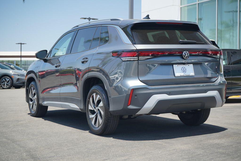 new 2025 Volkswagen Tiguan car, priced at $31,621