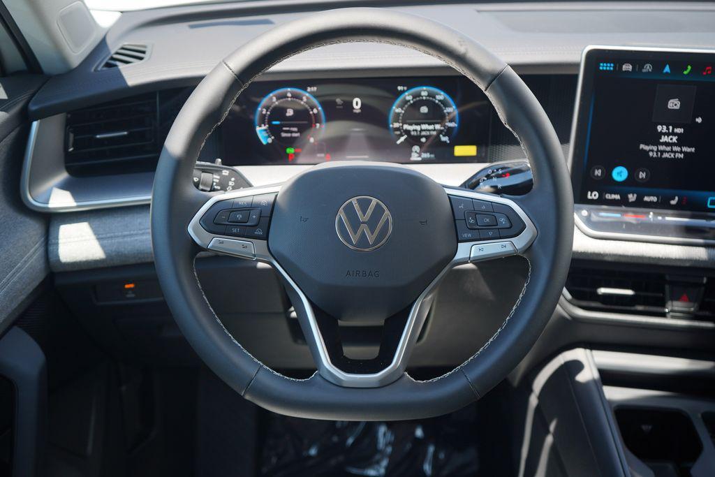 new 2025 Volkswagen Tiguan car, priced at $31,515