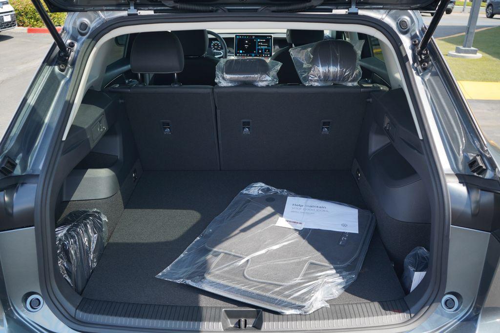 new 2025 Volkswagen Tiguan car, priced at $31,515