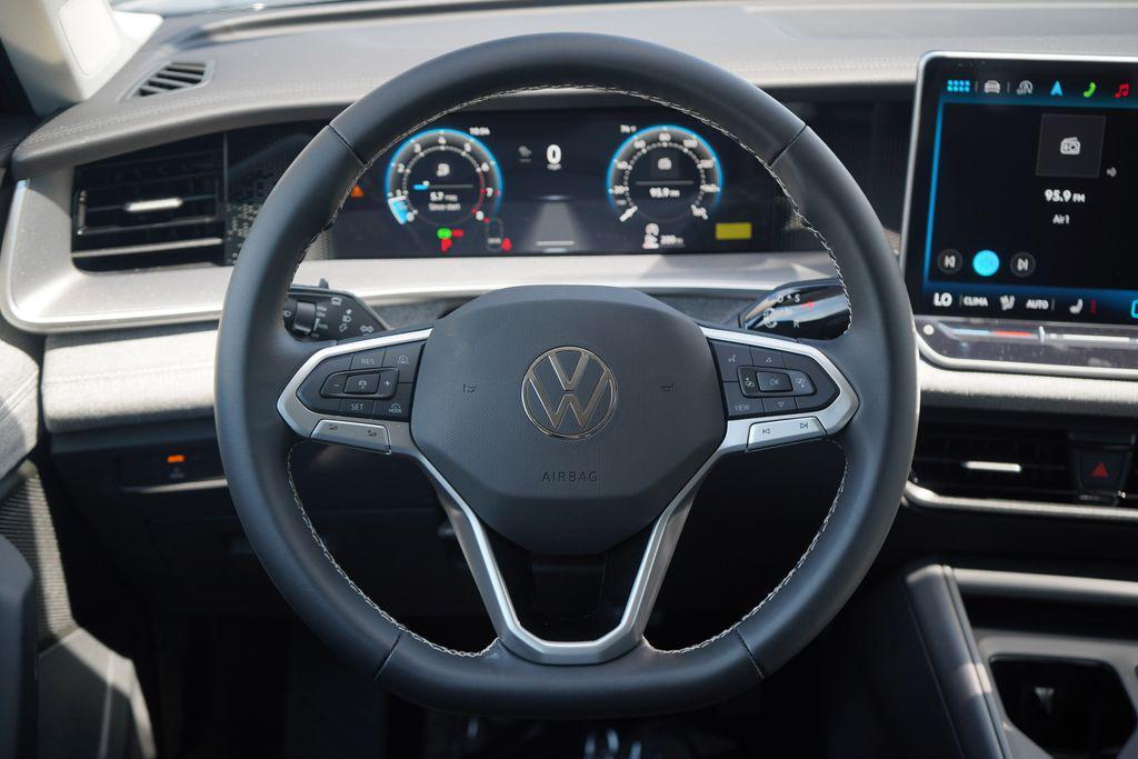 new 2025 Volkswagen Tiguan car, priced at $31,515