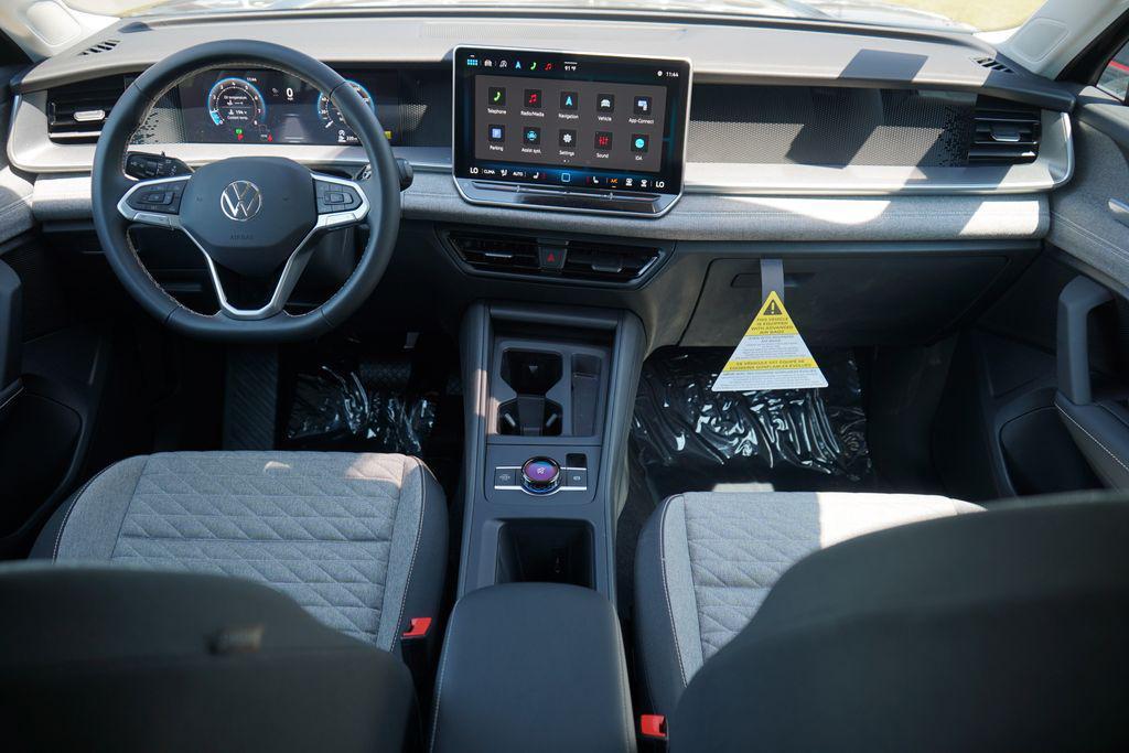 new 2025 Volkswagen Tiguan car, priced at $31,921