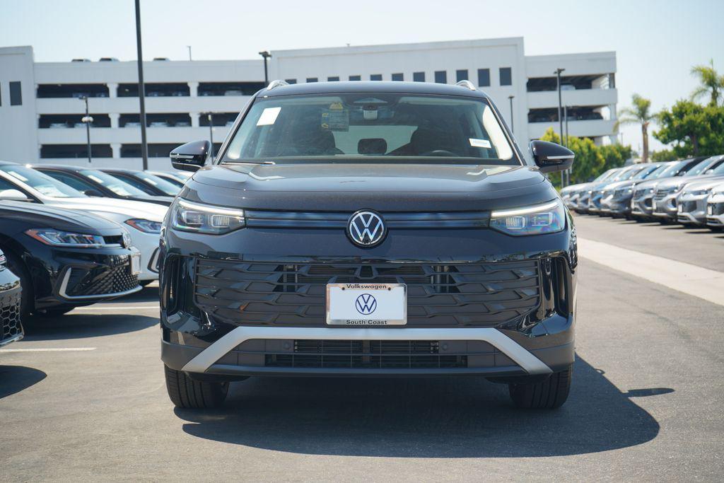new 2025 Volkswagen Tiguan car, priced at $31,921
