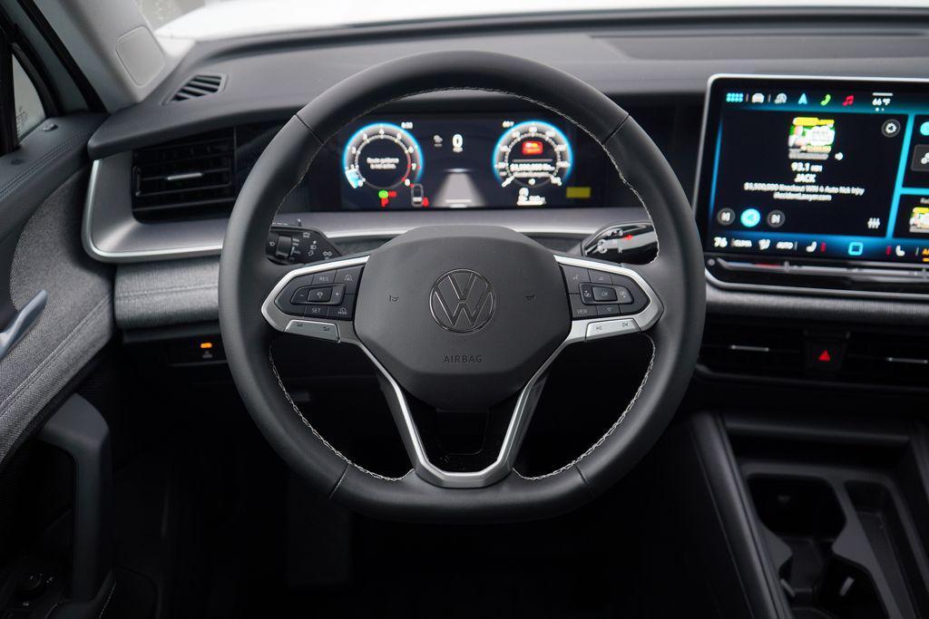new 2025 Volkswagen Tiguan car, priced at $32,382