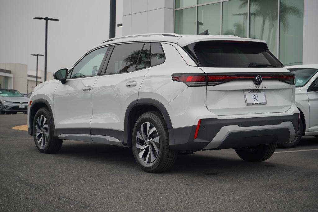 new 2025 Volkswagen Tiguan car, priced at $32,382