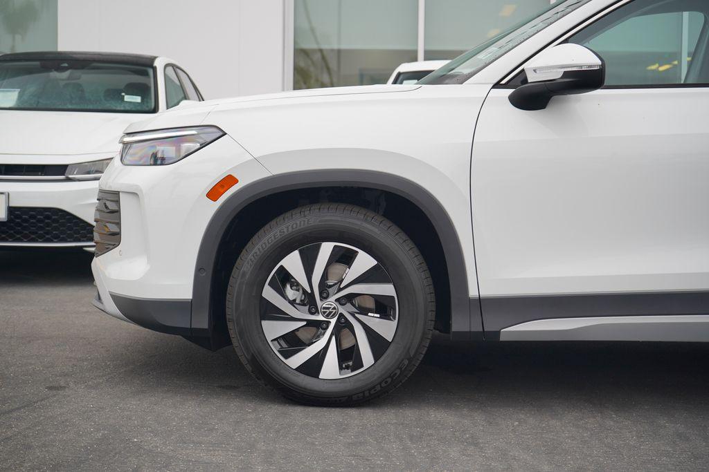 new 2025 Volkswagen Tiguan car, priced at $32,382