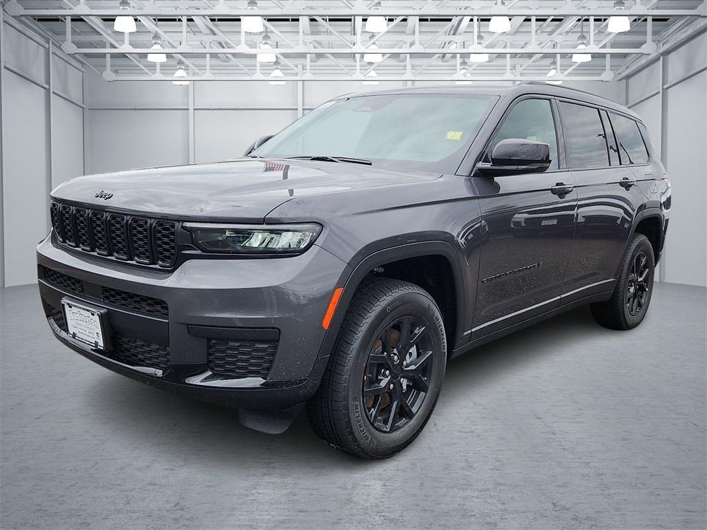 new 2025 Jeep Grand Cherokee L car, priced at $48,730