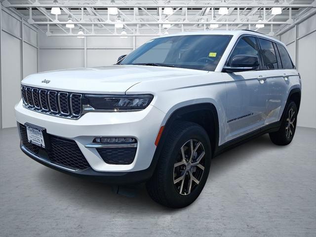 new 2025 Jeep Grand Cherokee car, priced at $46,321