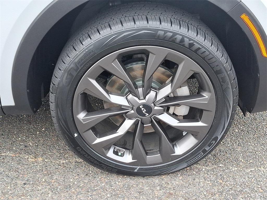 used 2022 Kia Sorento car, priced at $25,000