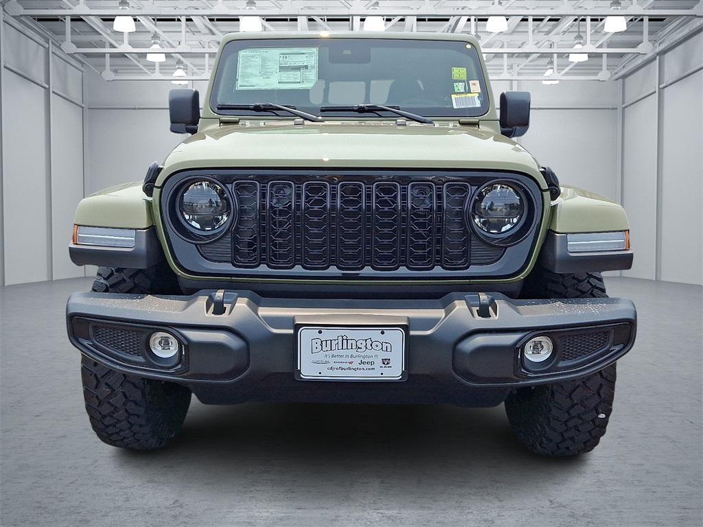 new 2025 Jeep Gladiator car, priced at $53,630