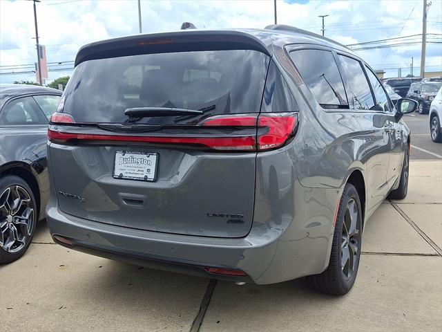 new 2025 Chrysler Pacifica car, priced at $55,040
