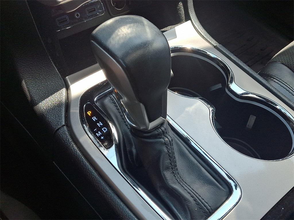 used 2021 Jeep Grand Cherokee car, priced at $24,800