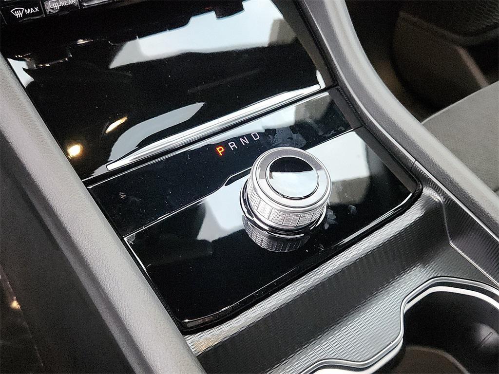 new 2025 Jeep Grand Cherokee L car, priced at $48,135
