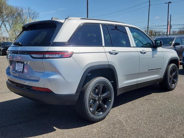 new 2025 Jeep Grand Cherokee car, priced at $48,375