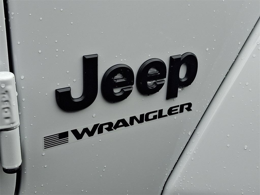 new 2025 Jeep Wrangler car, priced at $58,565